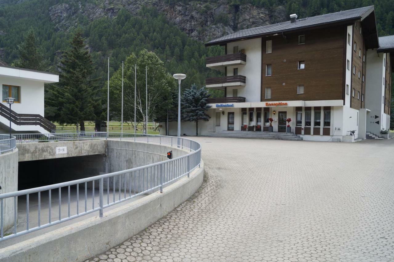 Aparthotel Monte Rosa D 412 à Täsch Extérieur photo