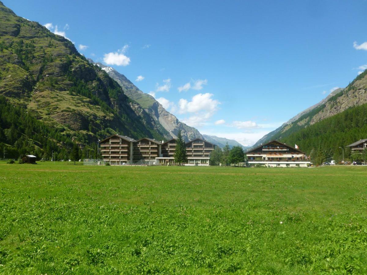 Aparthotel Monte Rosa D 412 à Täsch Extérieur photo