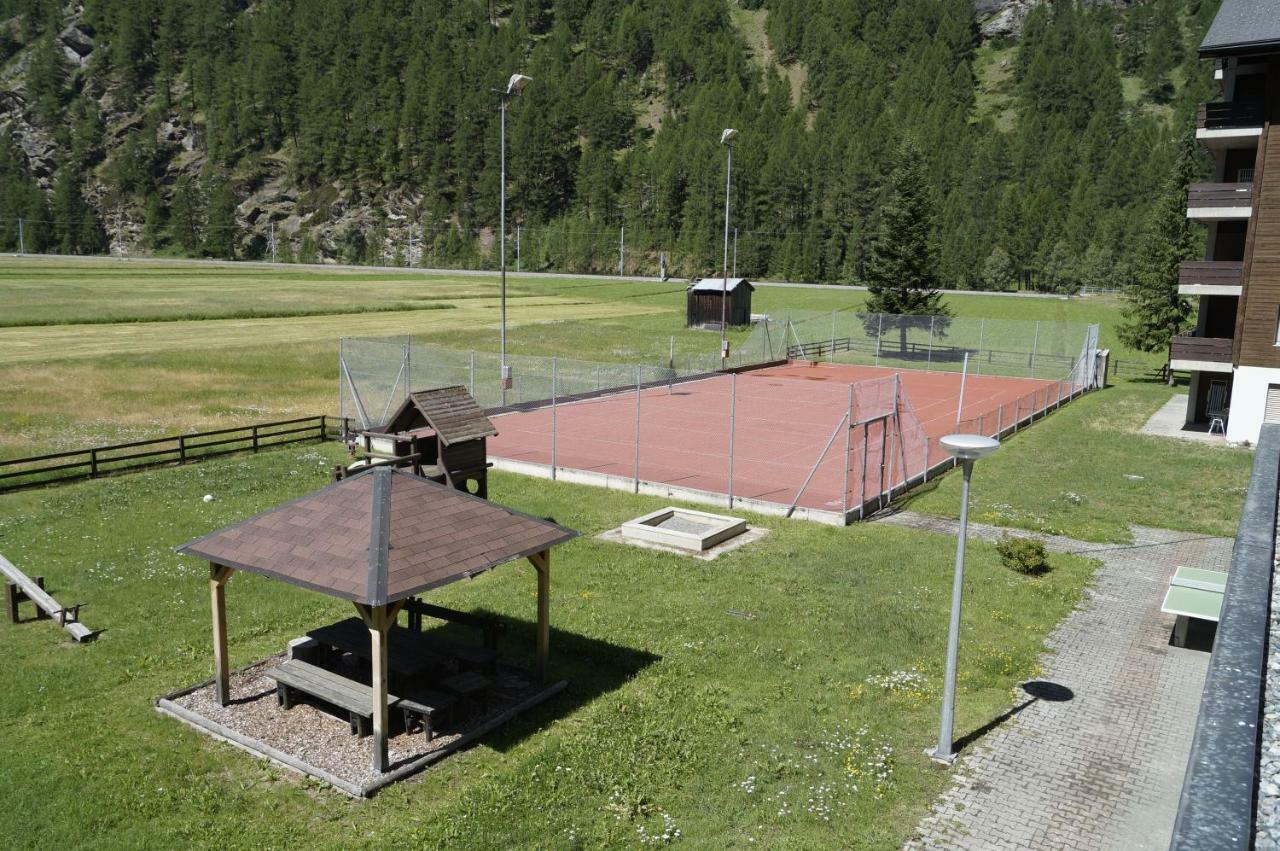 Aparthotel Monte Rosa D 412 à Täsch Extérieur photo